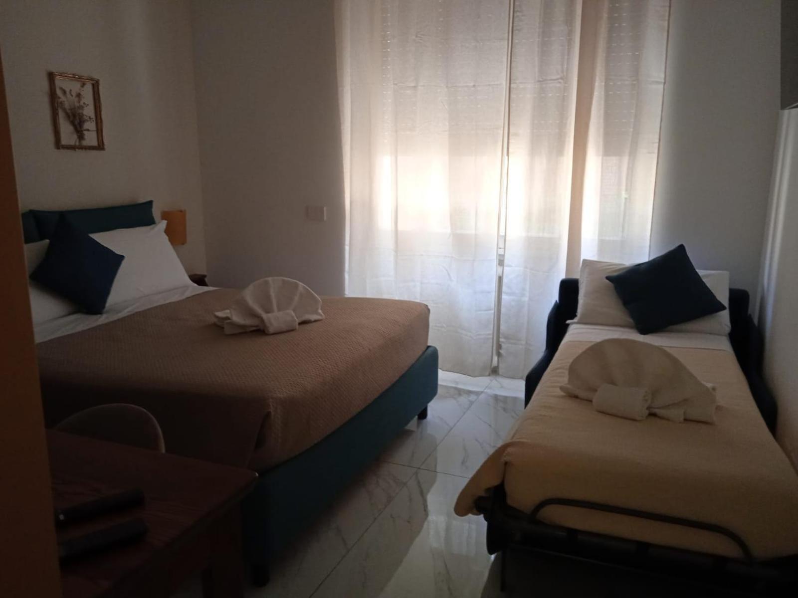 B&B Suite And Rooms San Giovanni Рим Экстерьер фото